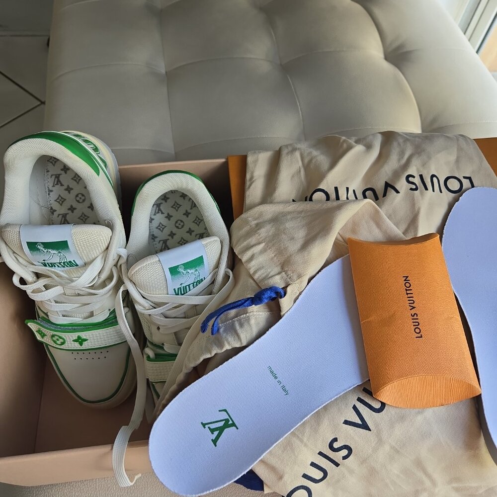 Unisex Louis Vuitton trainers - Picture 7 of 7
